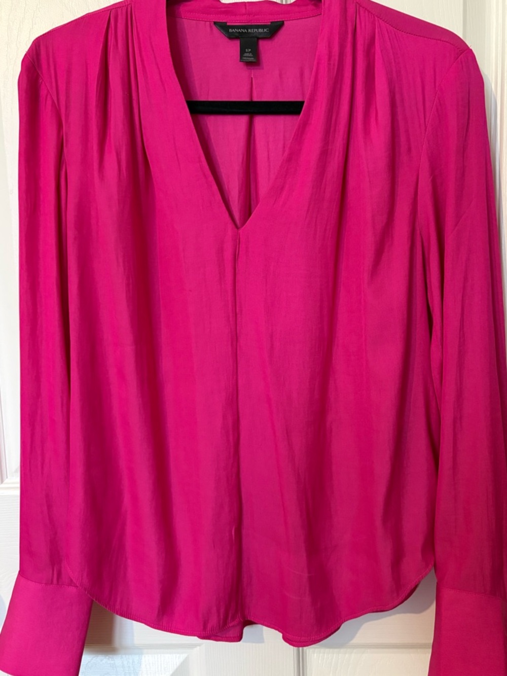 Banana Republic Bright Fuchsia V-Neck Long-Sleeve Blouse